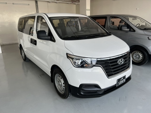 Hyundai H1.  2020